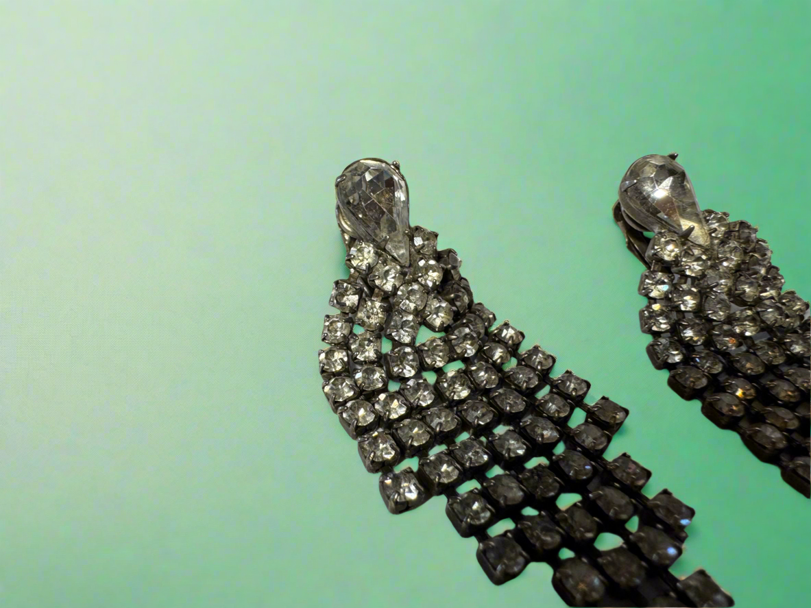 Fringe Style Rhinestone Teardrop Earrings