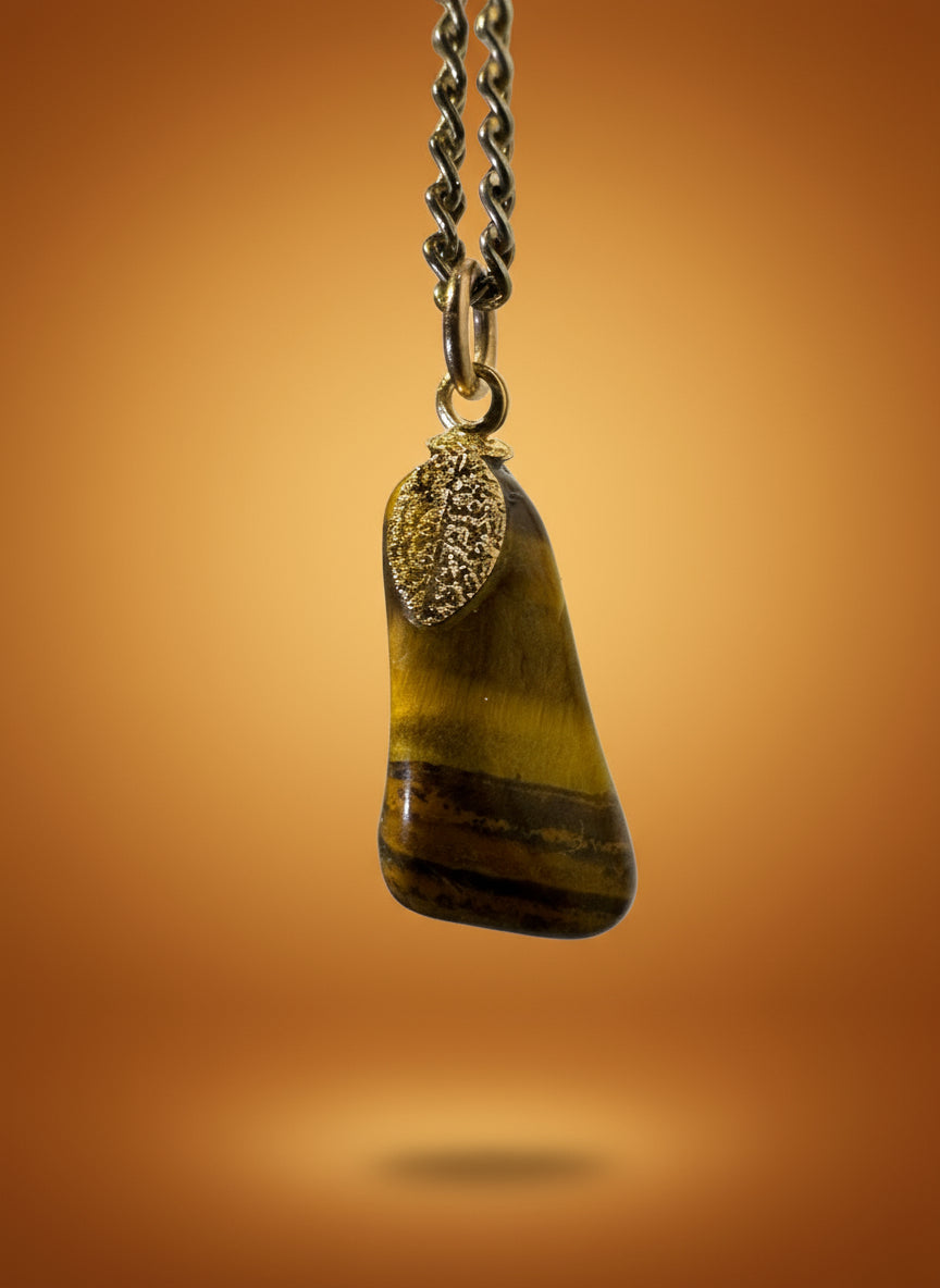 Tiger's Eye Quartz Pendant Necklace