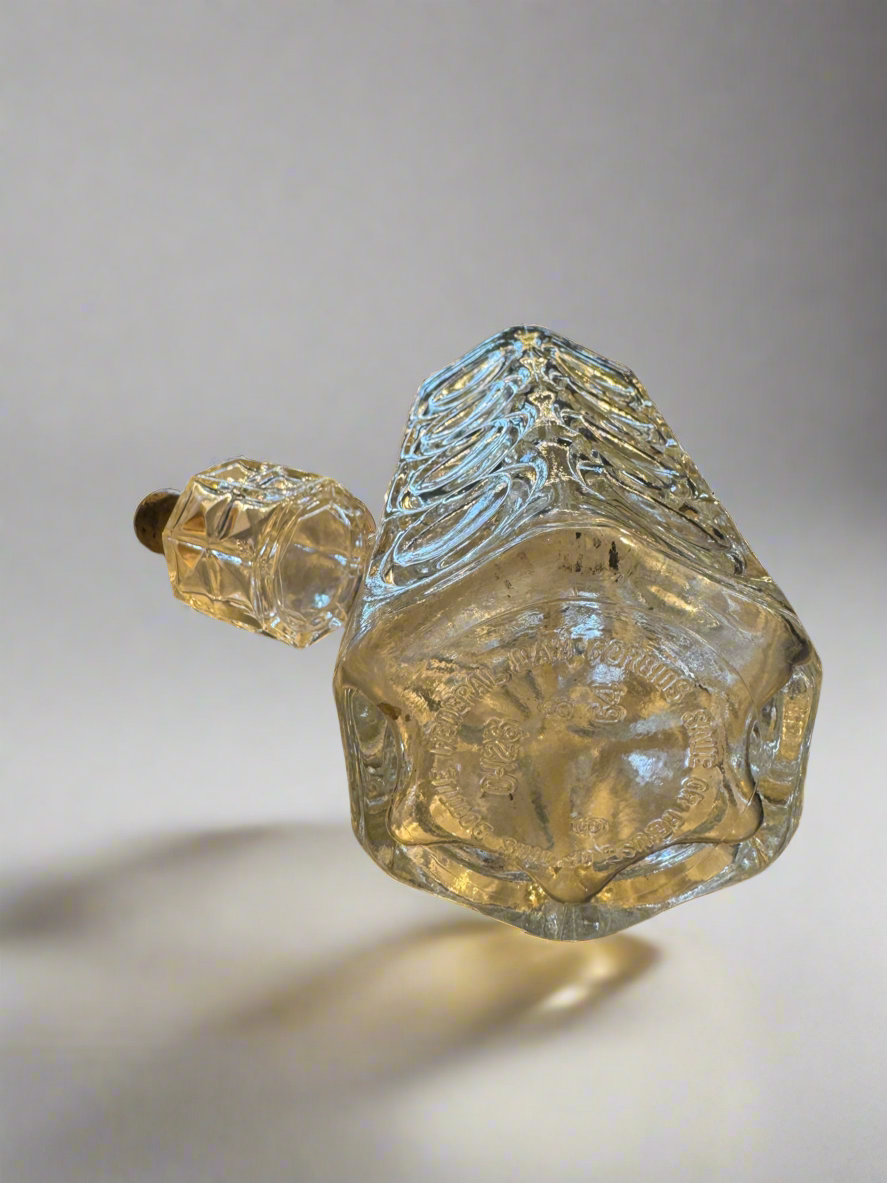 Circle Style Liquor Decanter