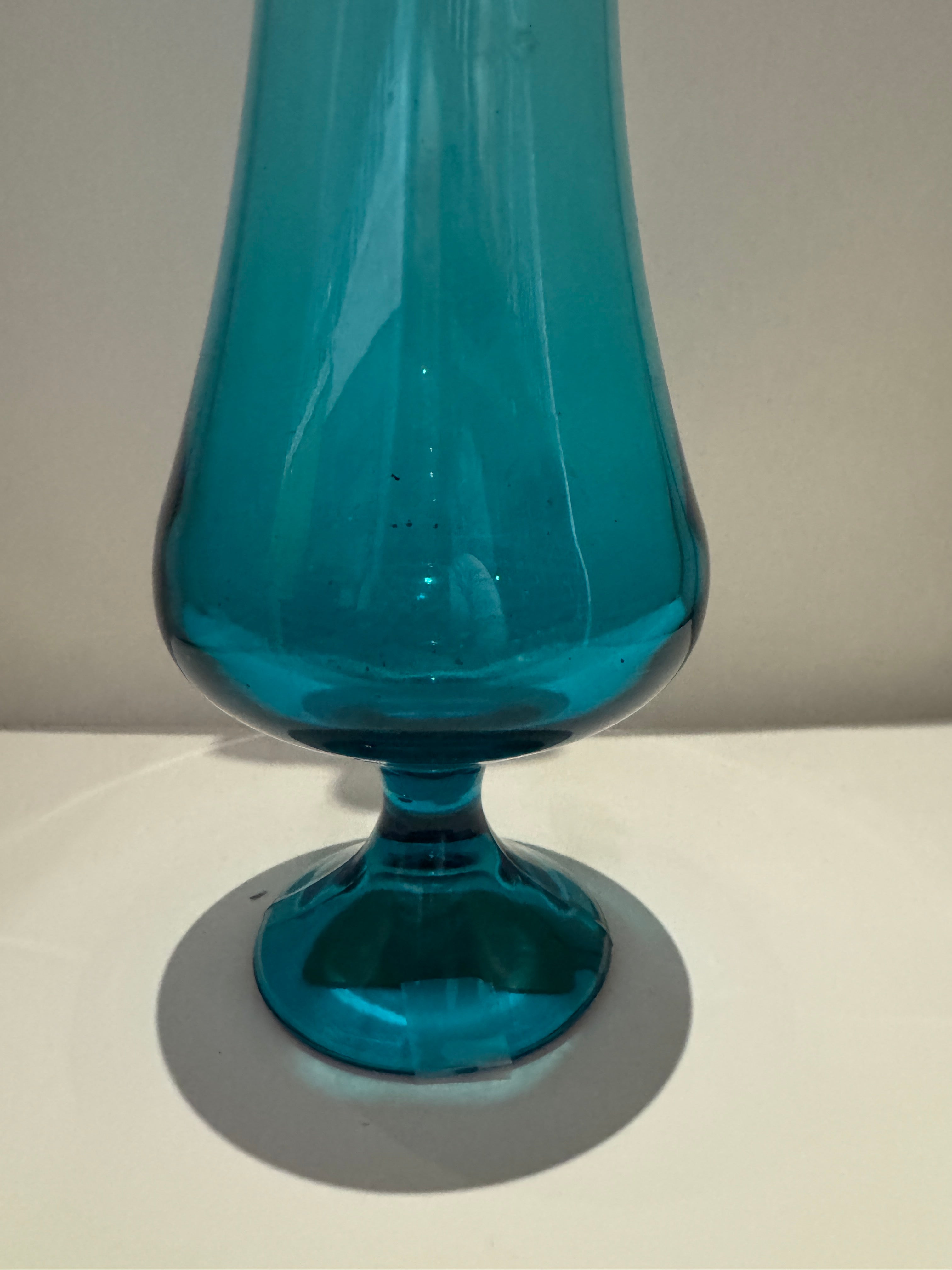 L.E. Smith Simplicity Swung Glass