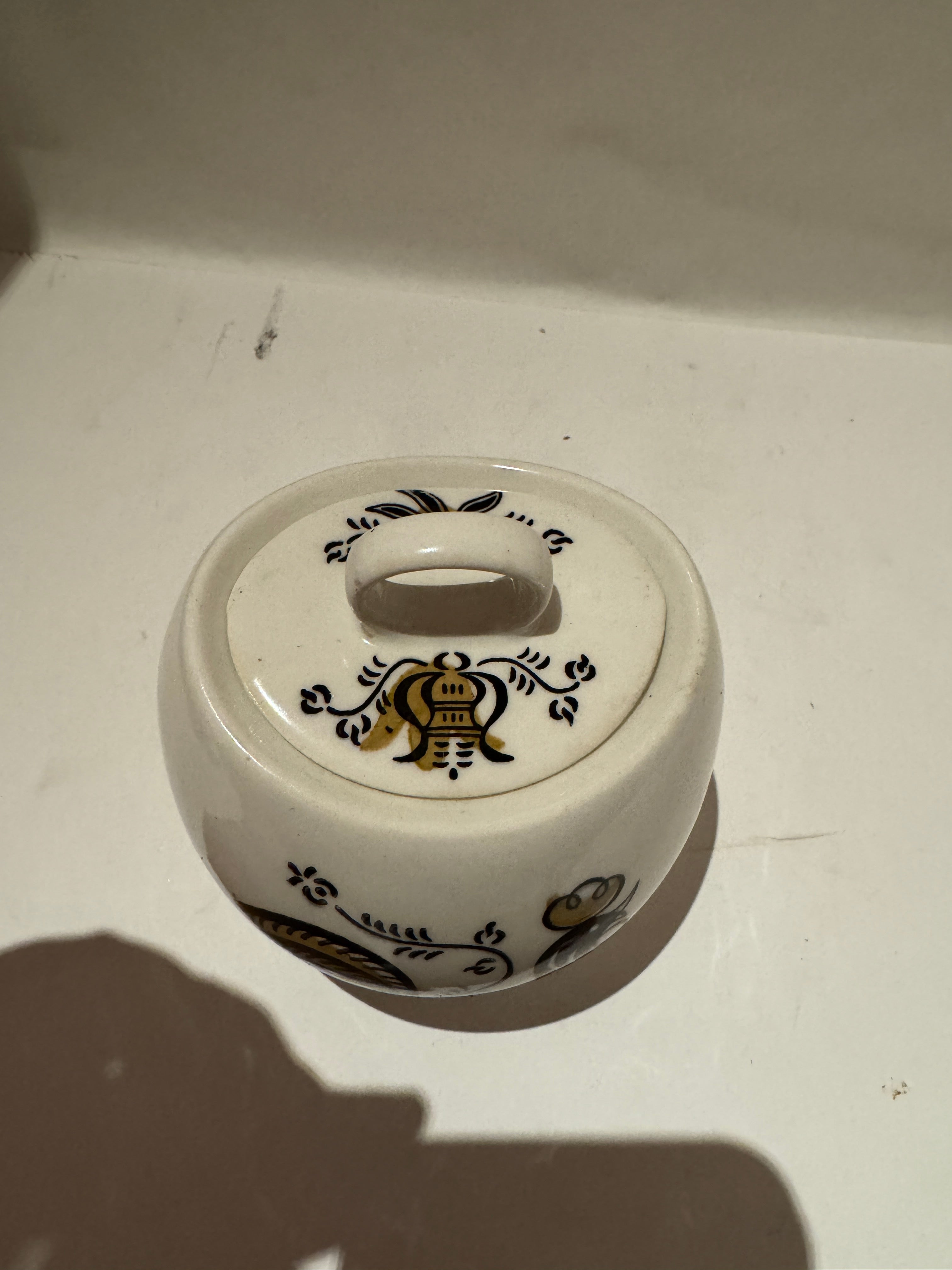 MCM "Coq Royal" Sugar bowl