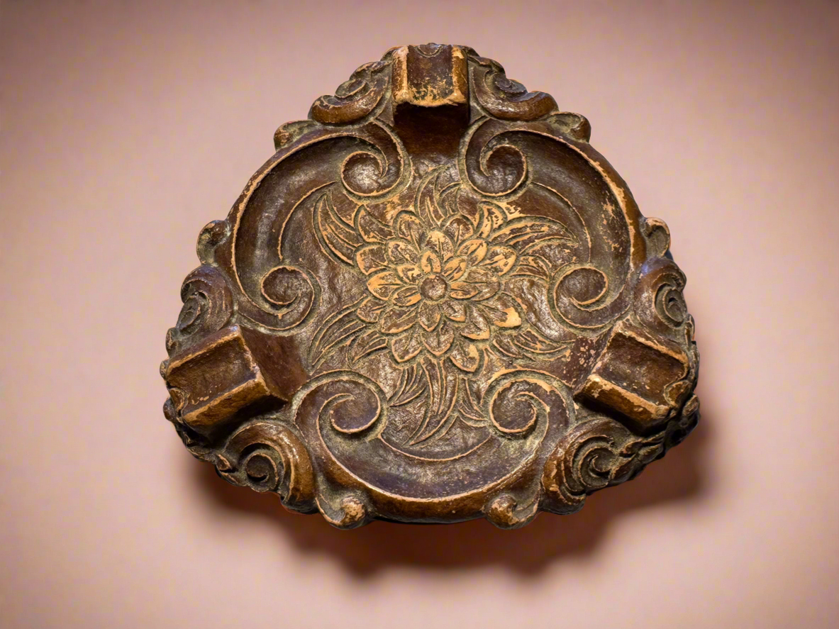 Syroco Wooden Ashtray