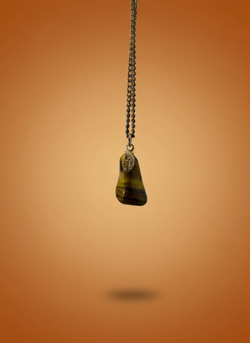 Tiger's Eye Quartz Pendant Necklace