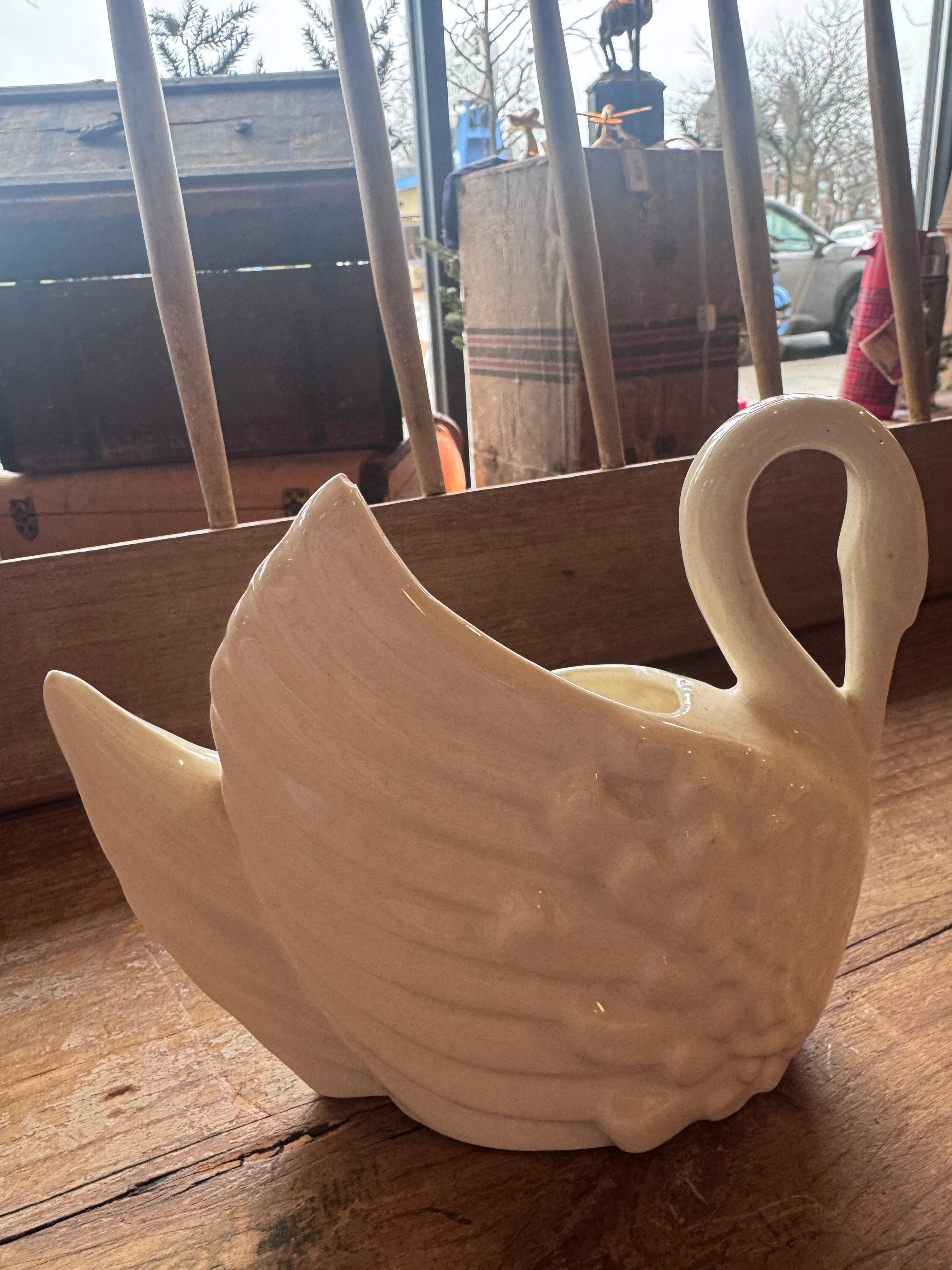 Haeger White Ceramic Swan