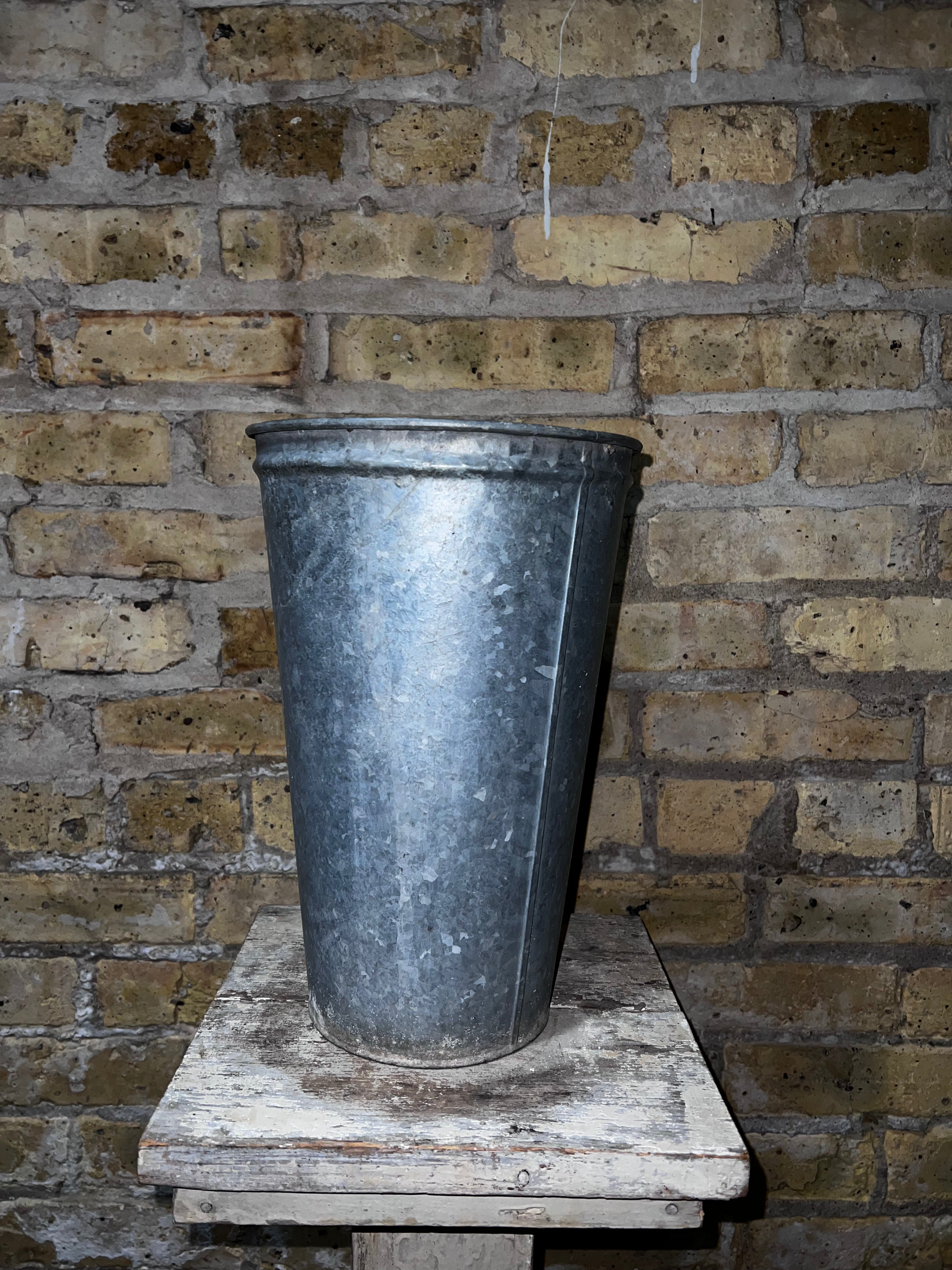 Sap Bucket