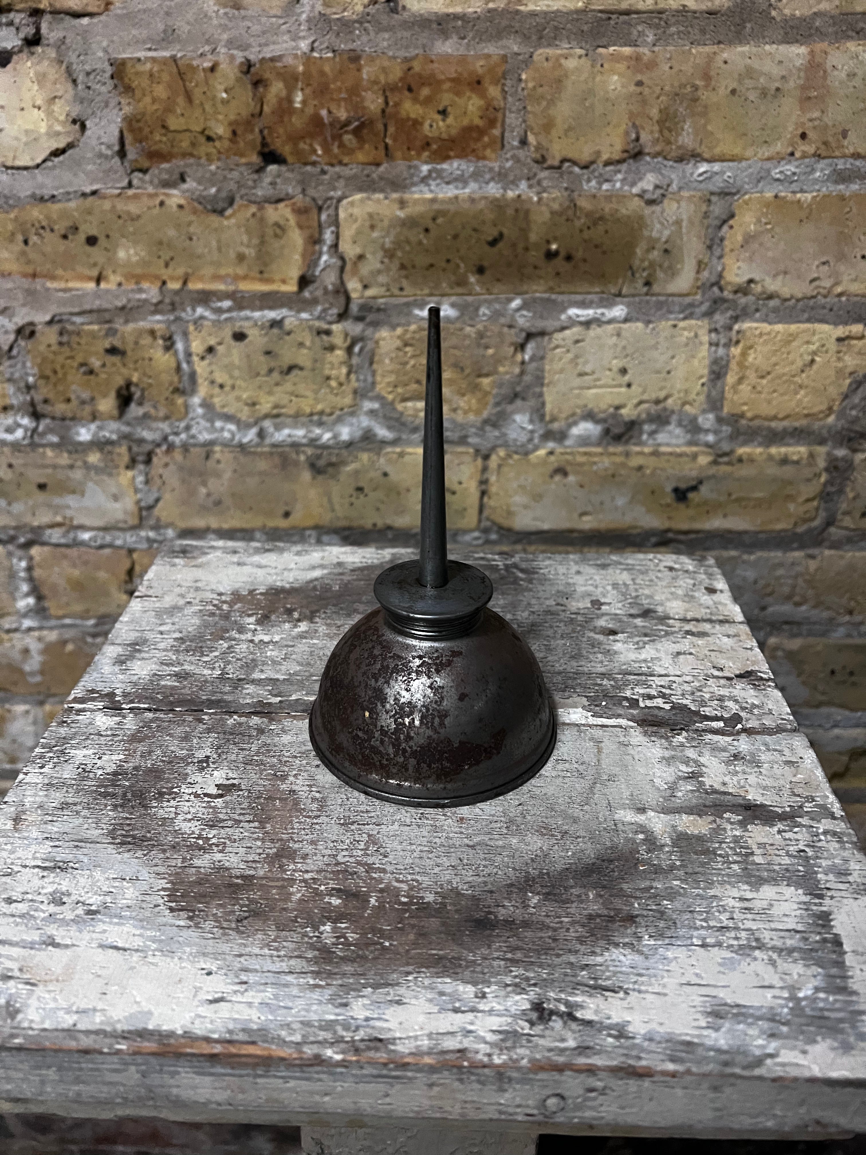 Thumb Pump Oil Can Oiler