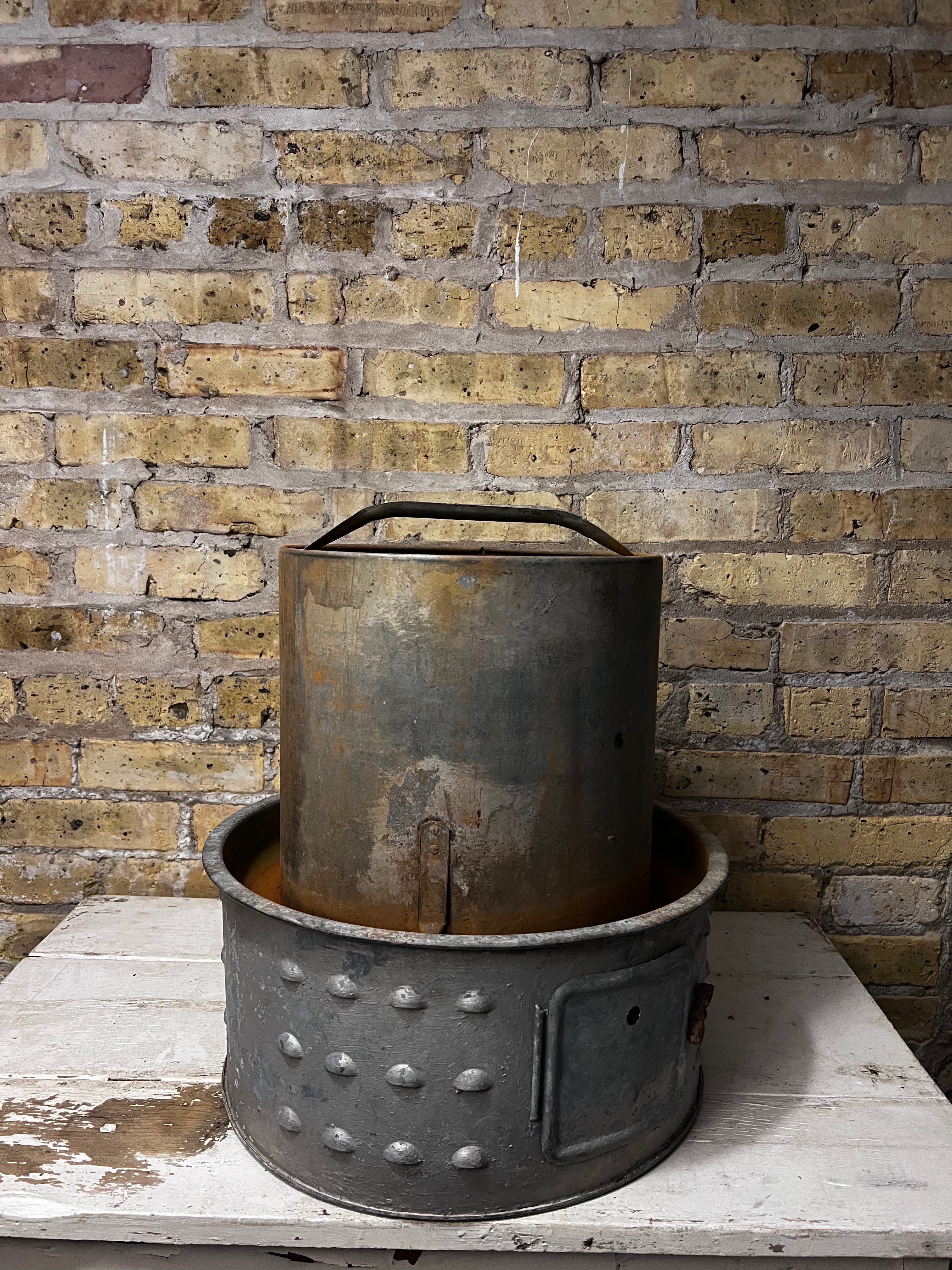 Vintage Chicken Waterer - Heater