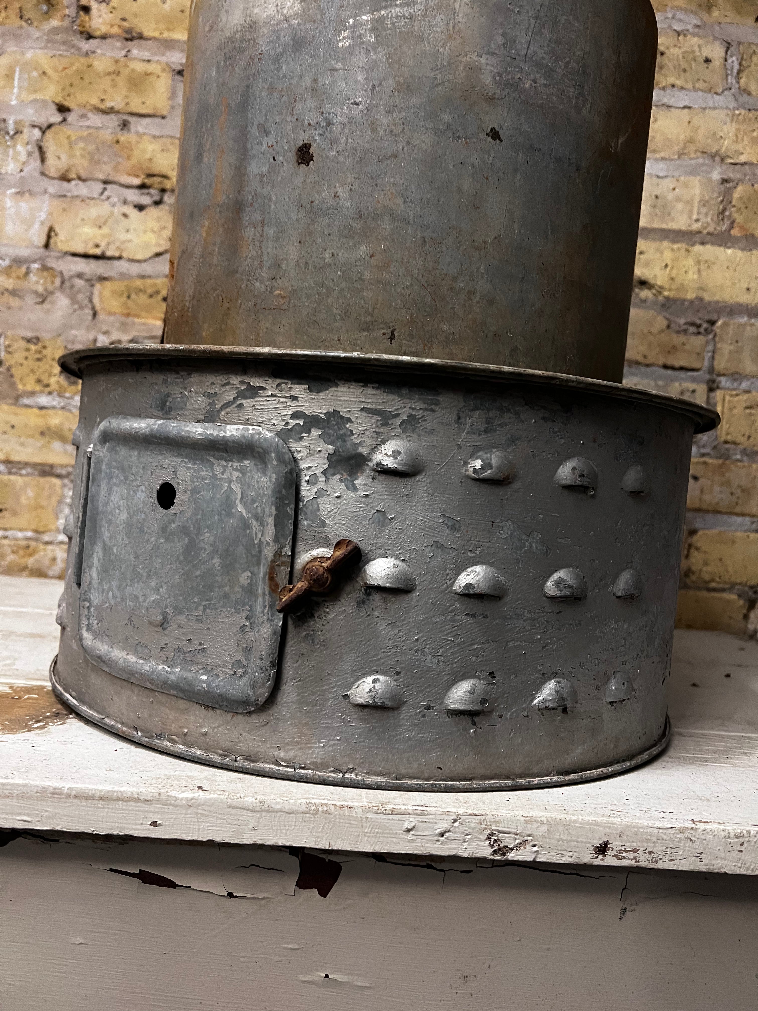 Vintage Chicken Waterer - Heater