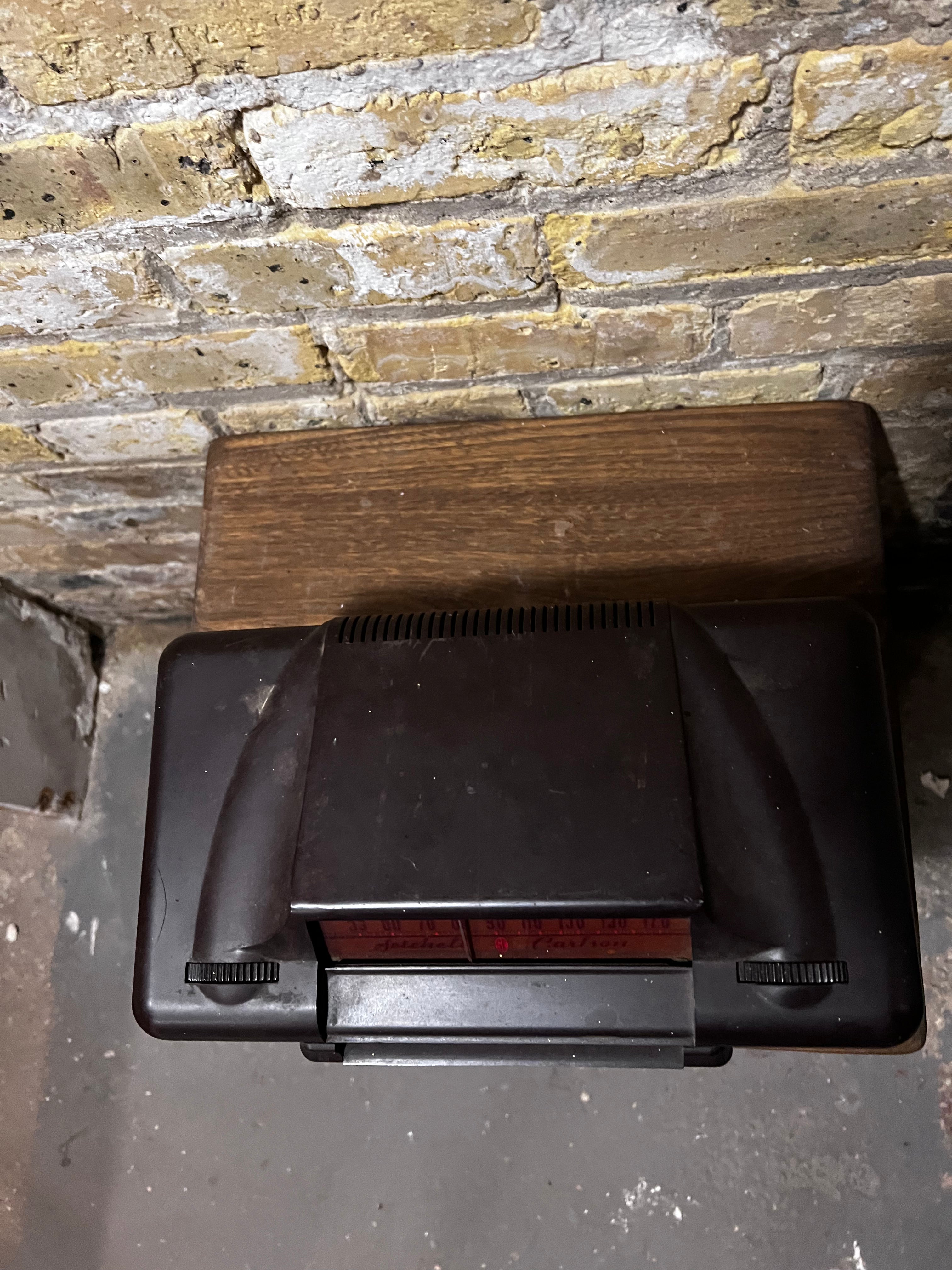 The Setchell Carlson Model 427 Radio