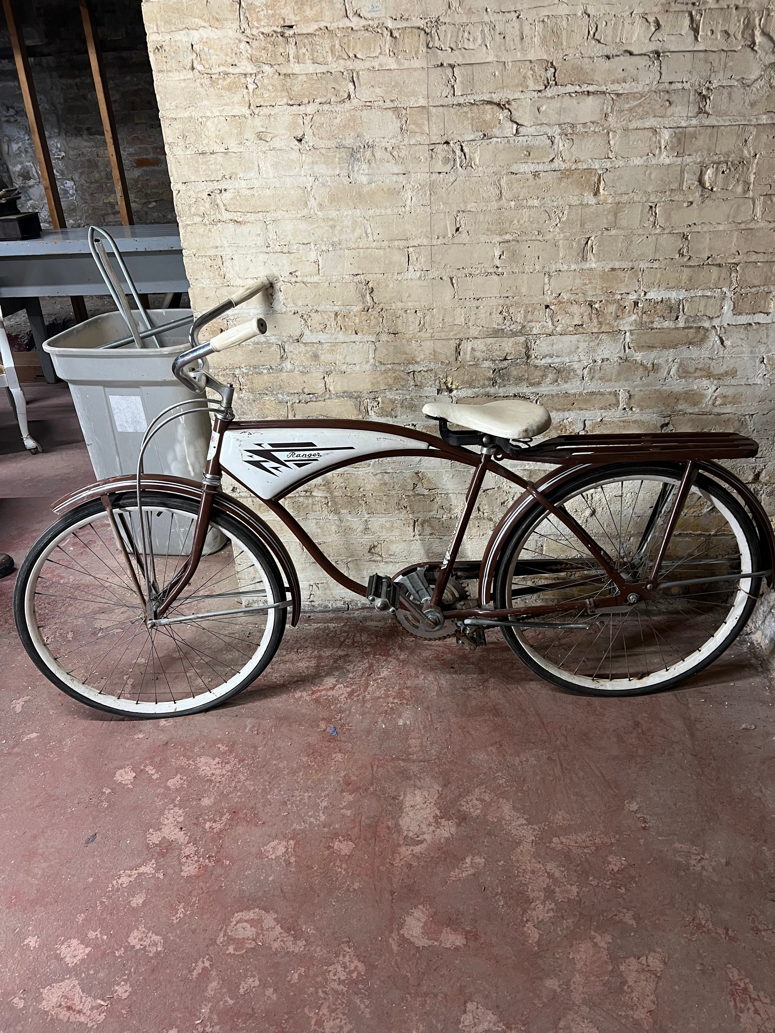 Vintage Bicycle Schwinn Ranger B6