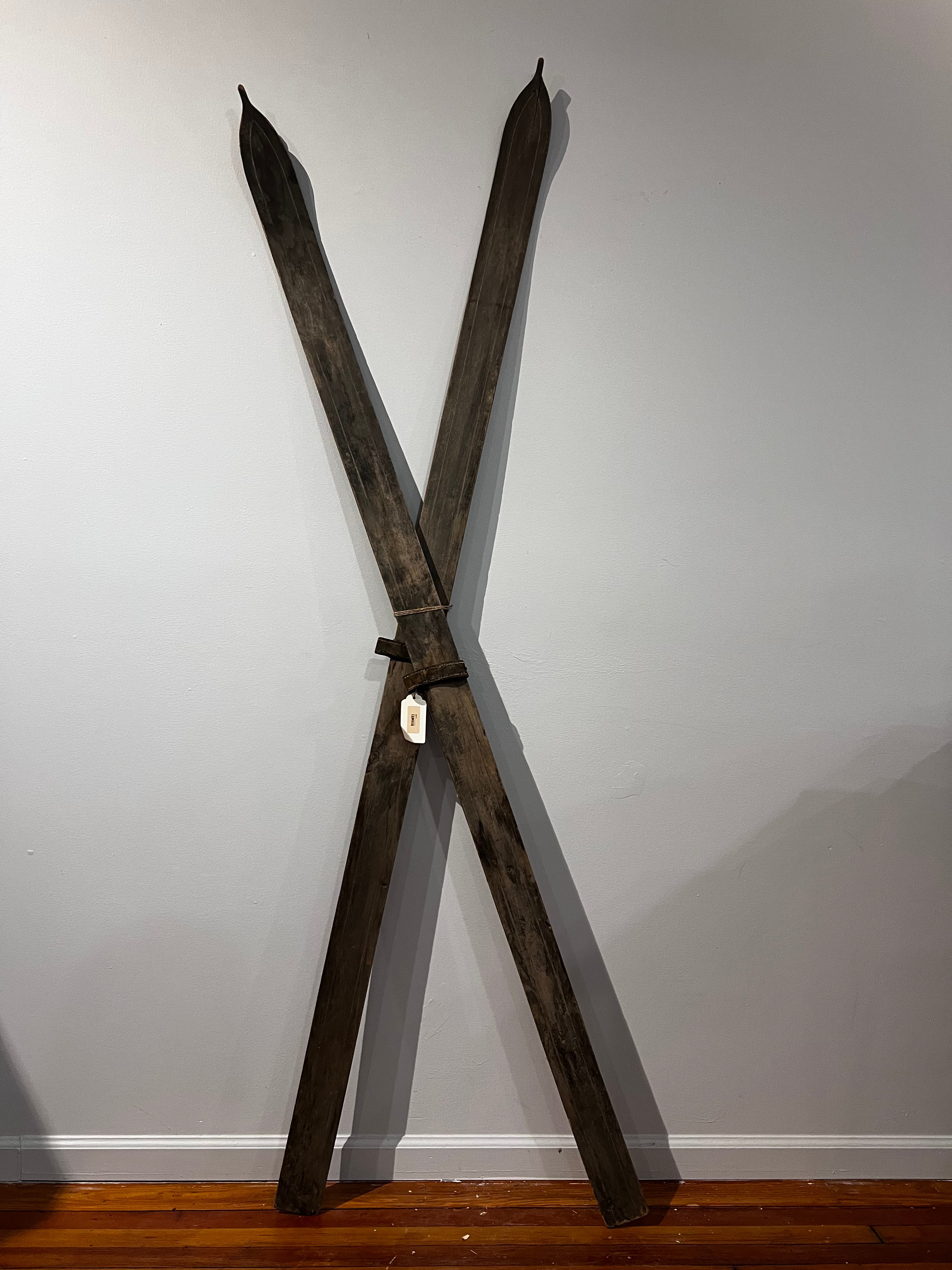 Antique Skis