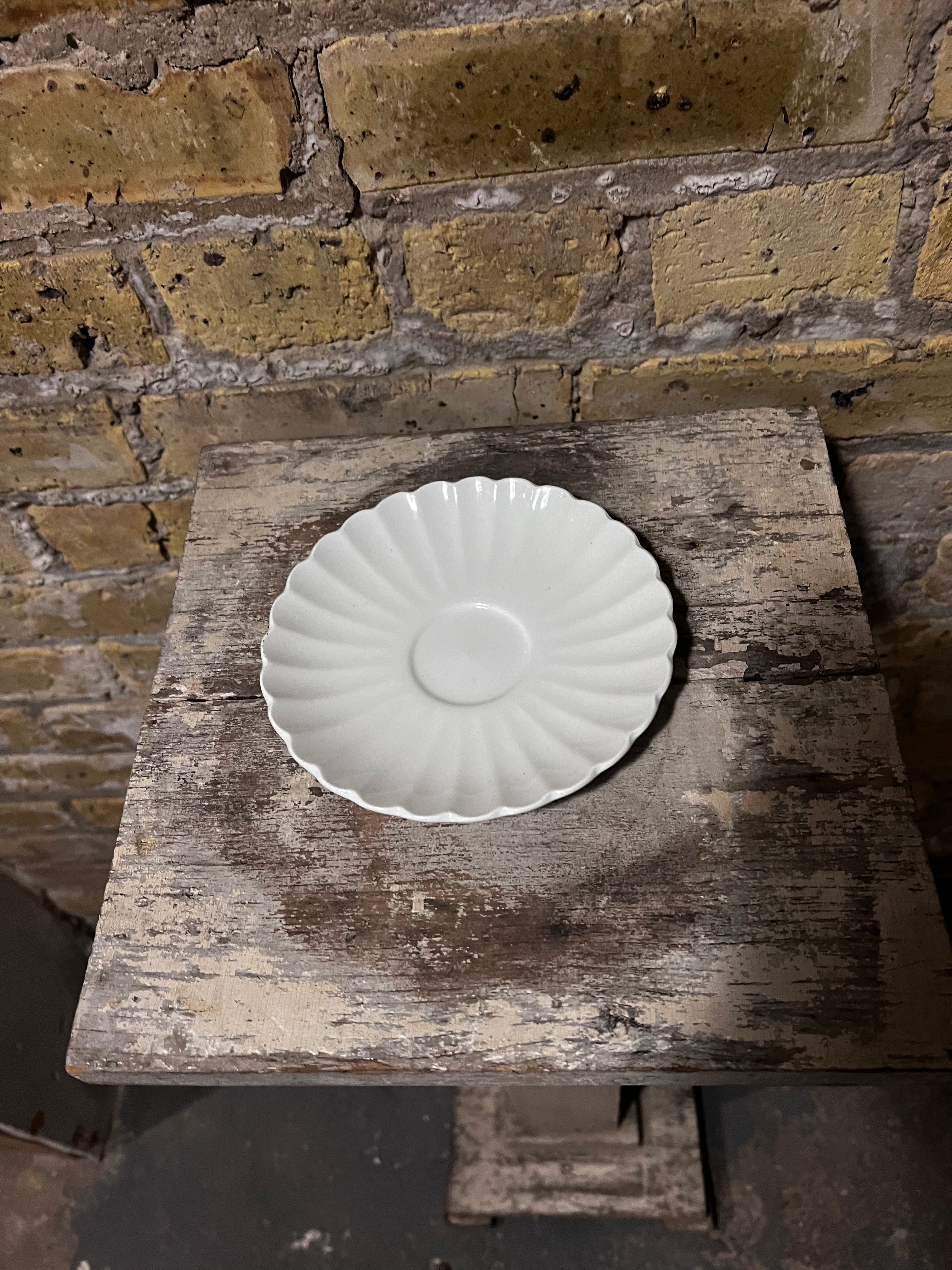 Meakin Teacup Plate
