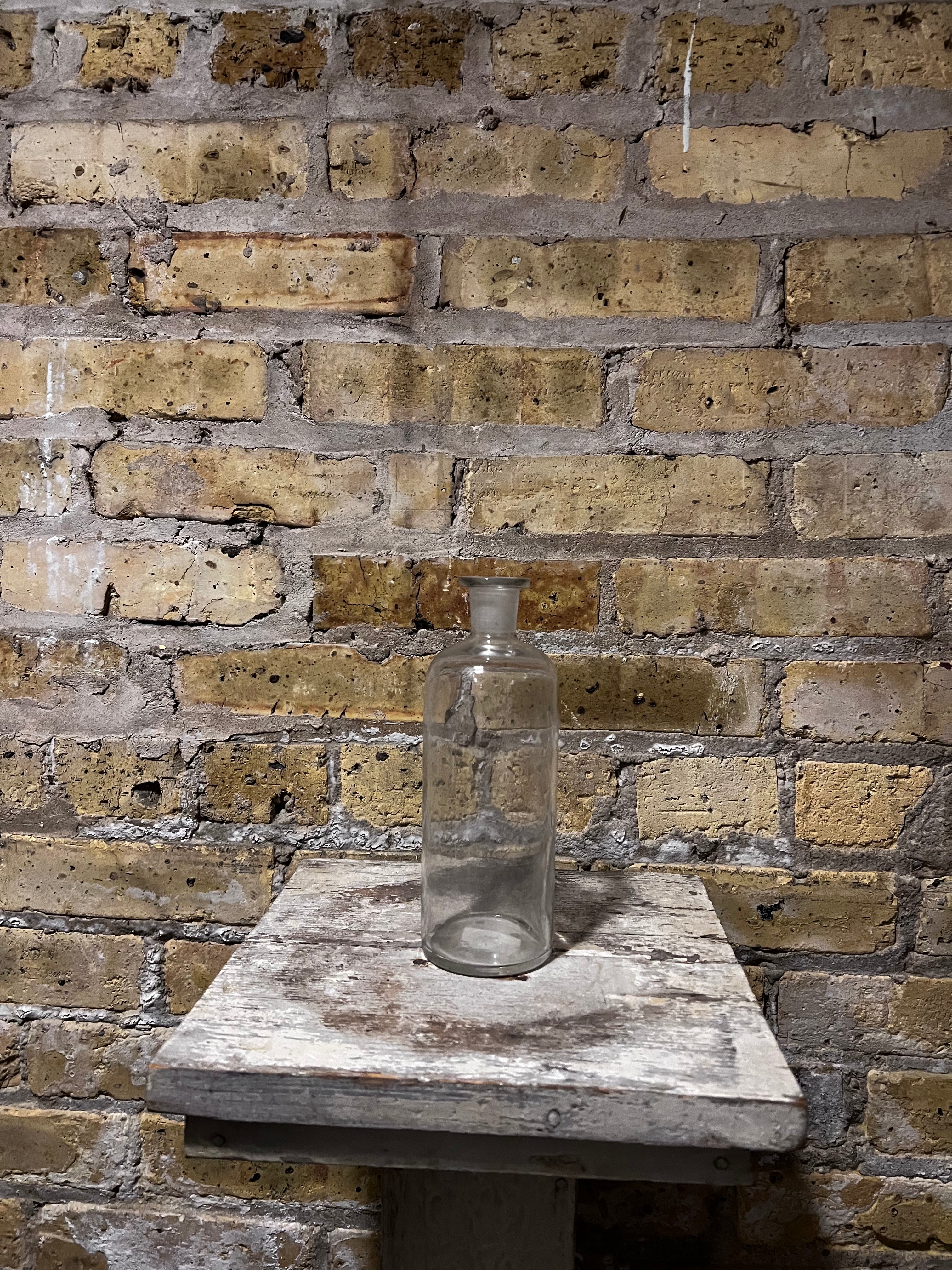 Plain Apothecary w Lid