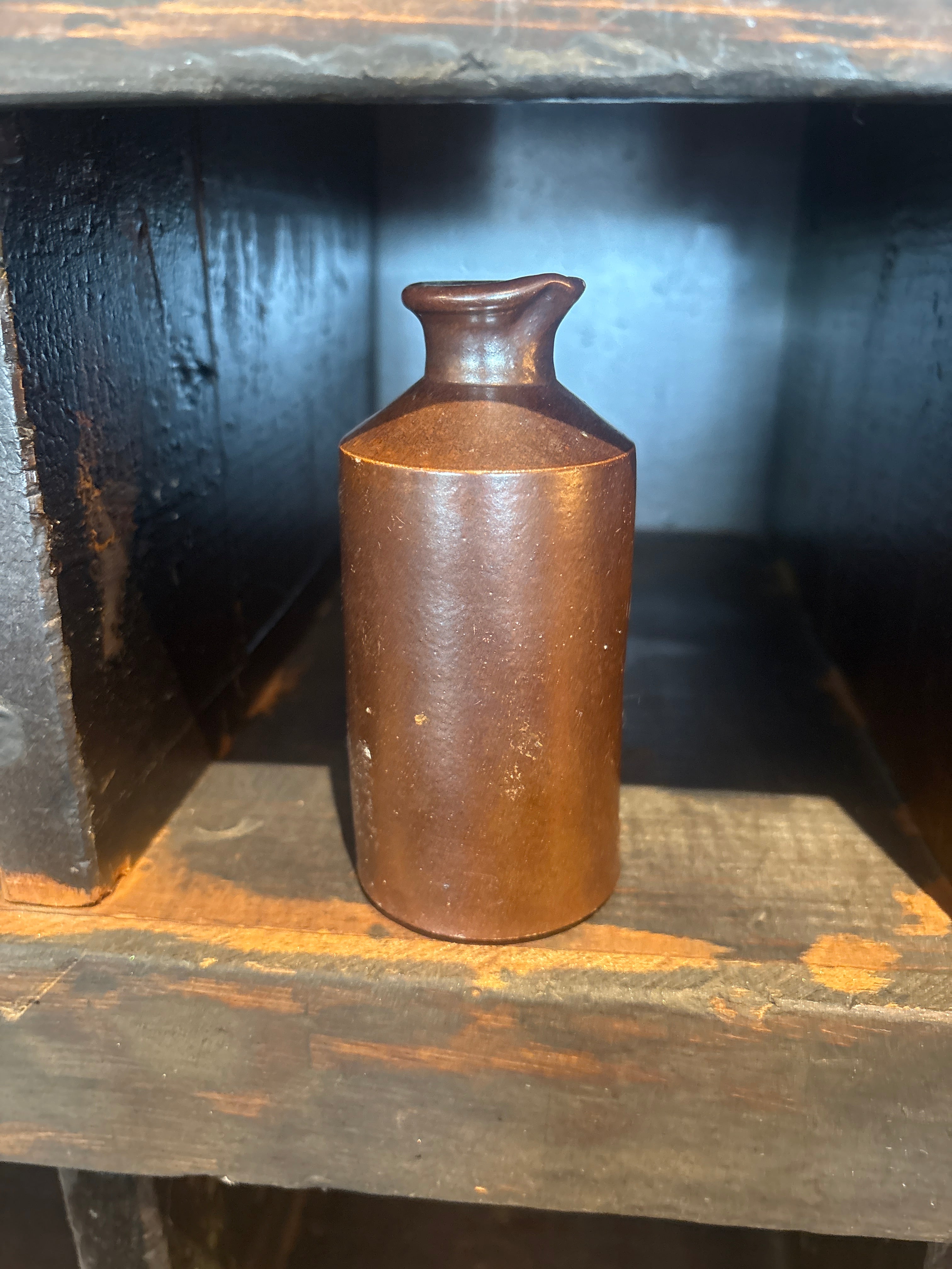 Vintage English Stoneware Inkwell - Large