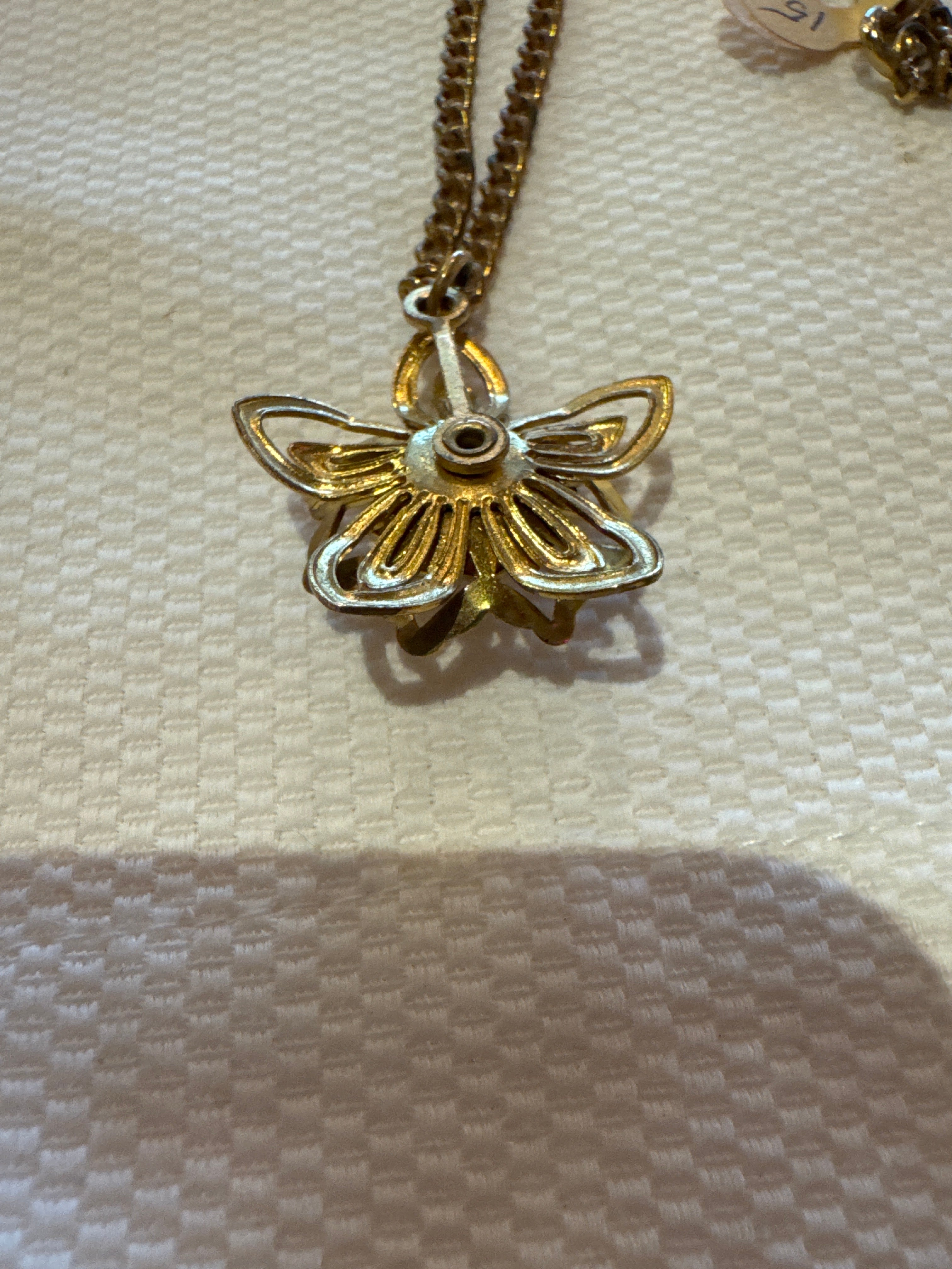 Art Deco Style Flower Gold-Plated Necklace