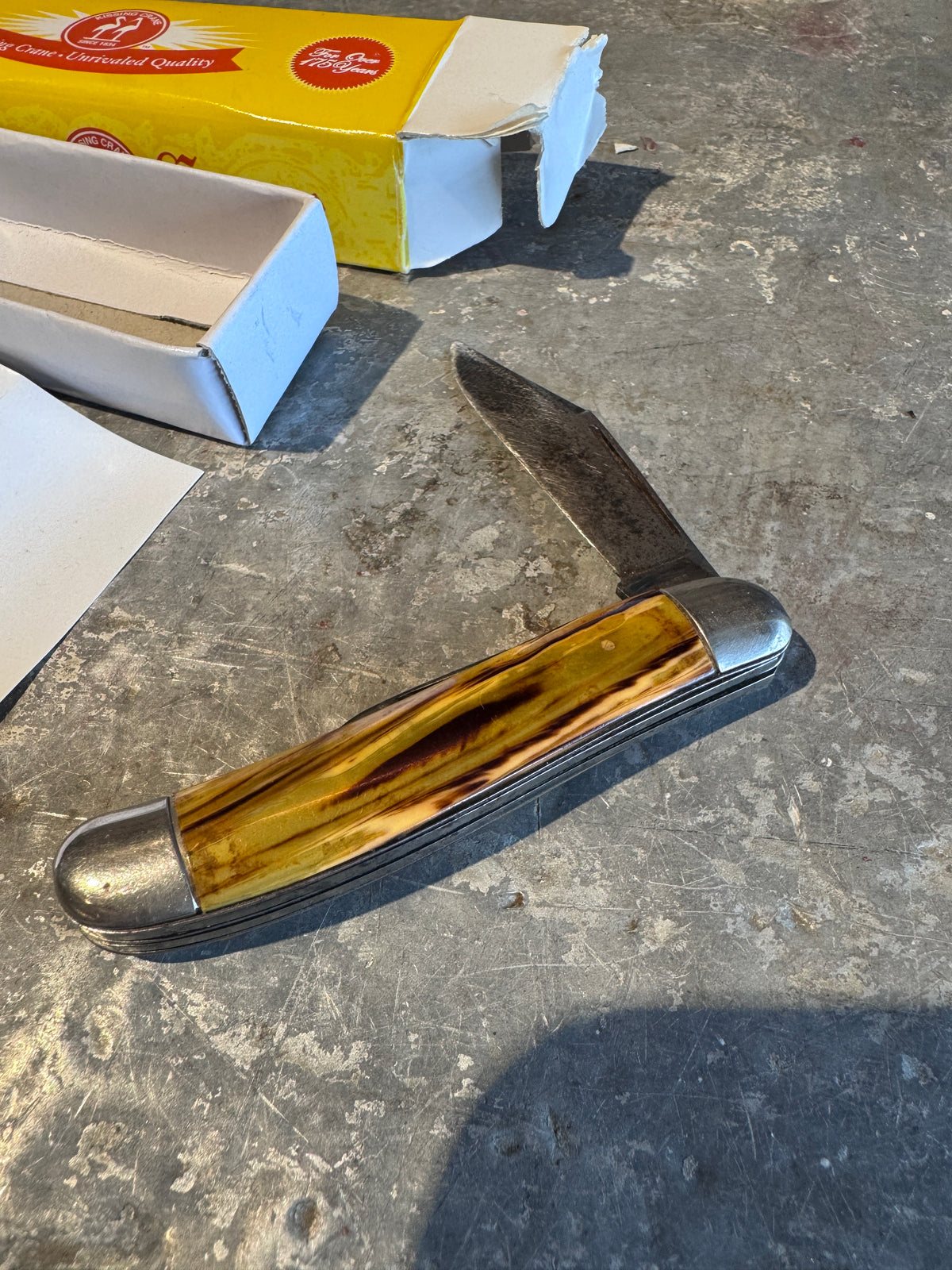 Kissing Crane Pocket Knife
