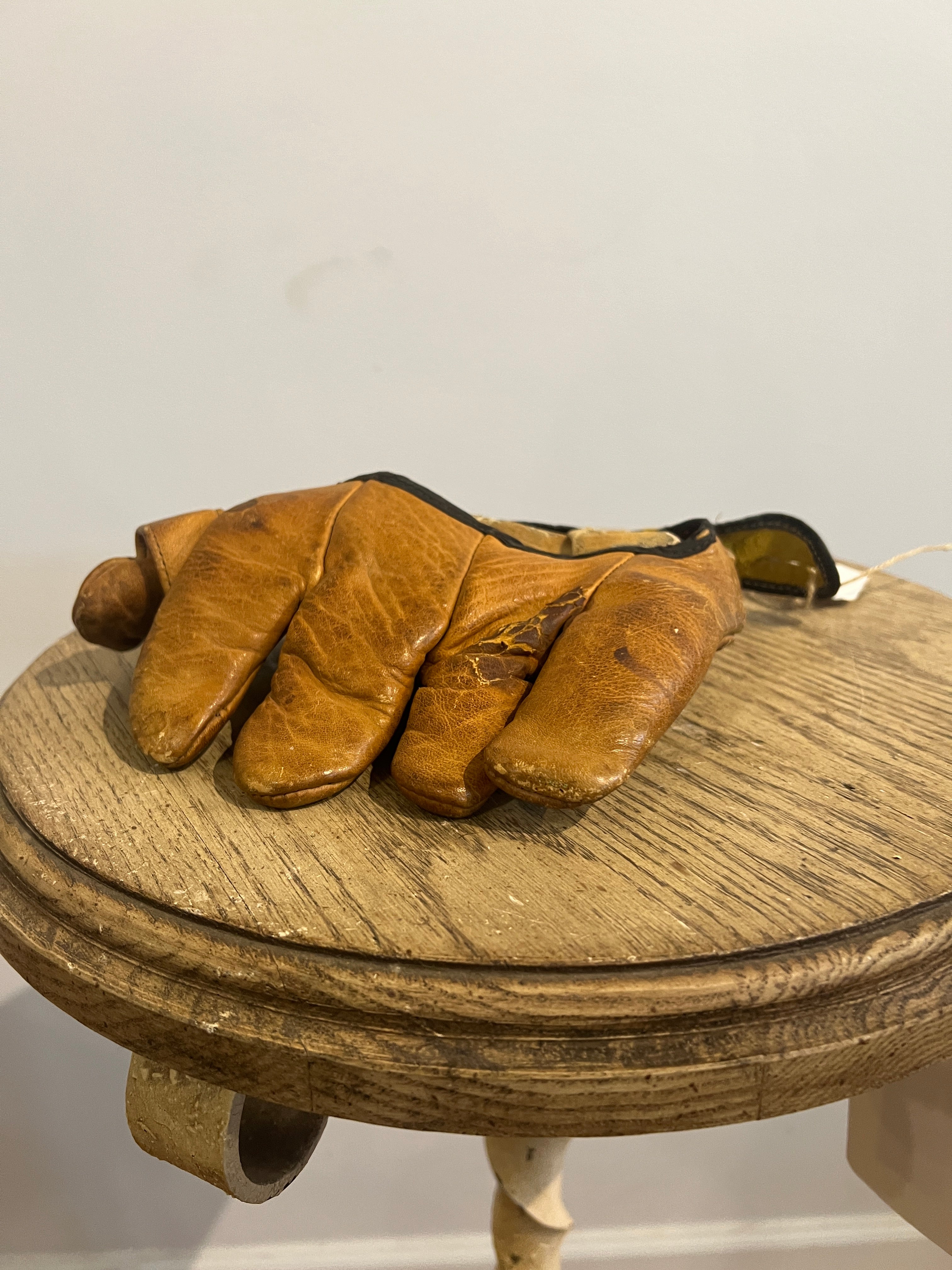 Outlaw Baseball Glove