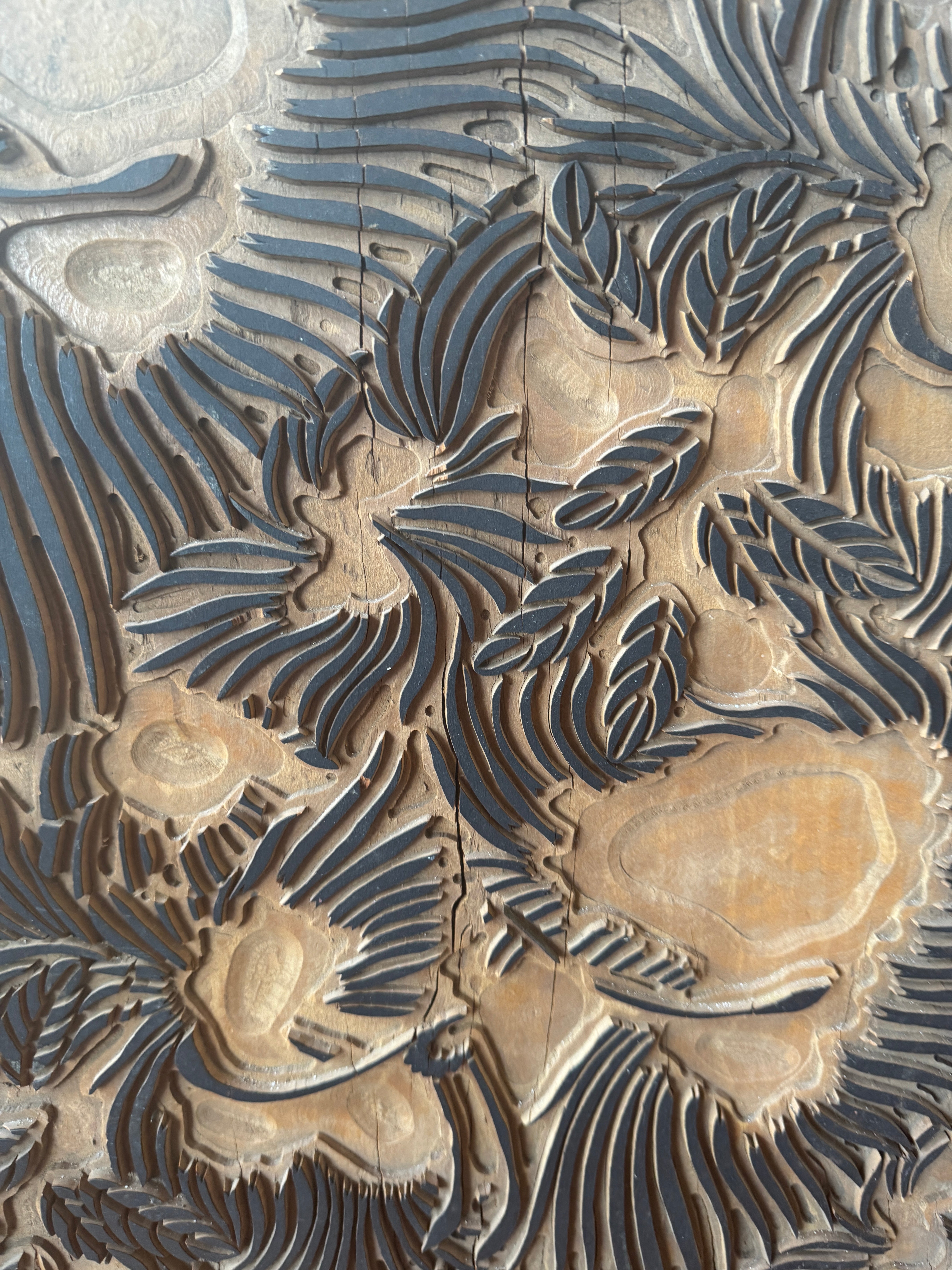 Early 1900s Wooden Textile Printing Block w/ Swoosh Motif