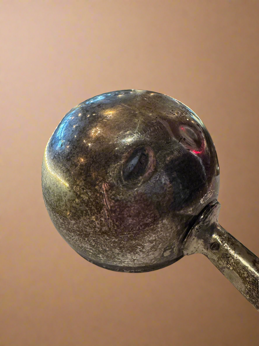 Georgian Coconut Style Dipper