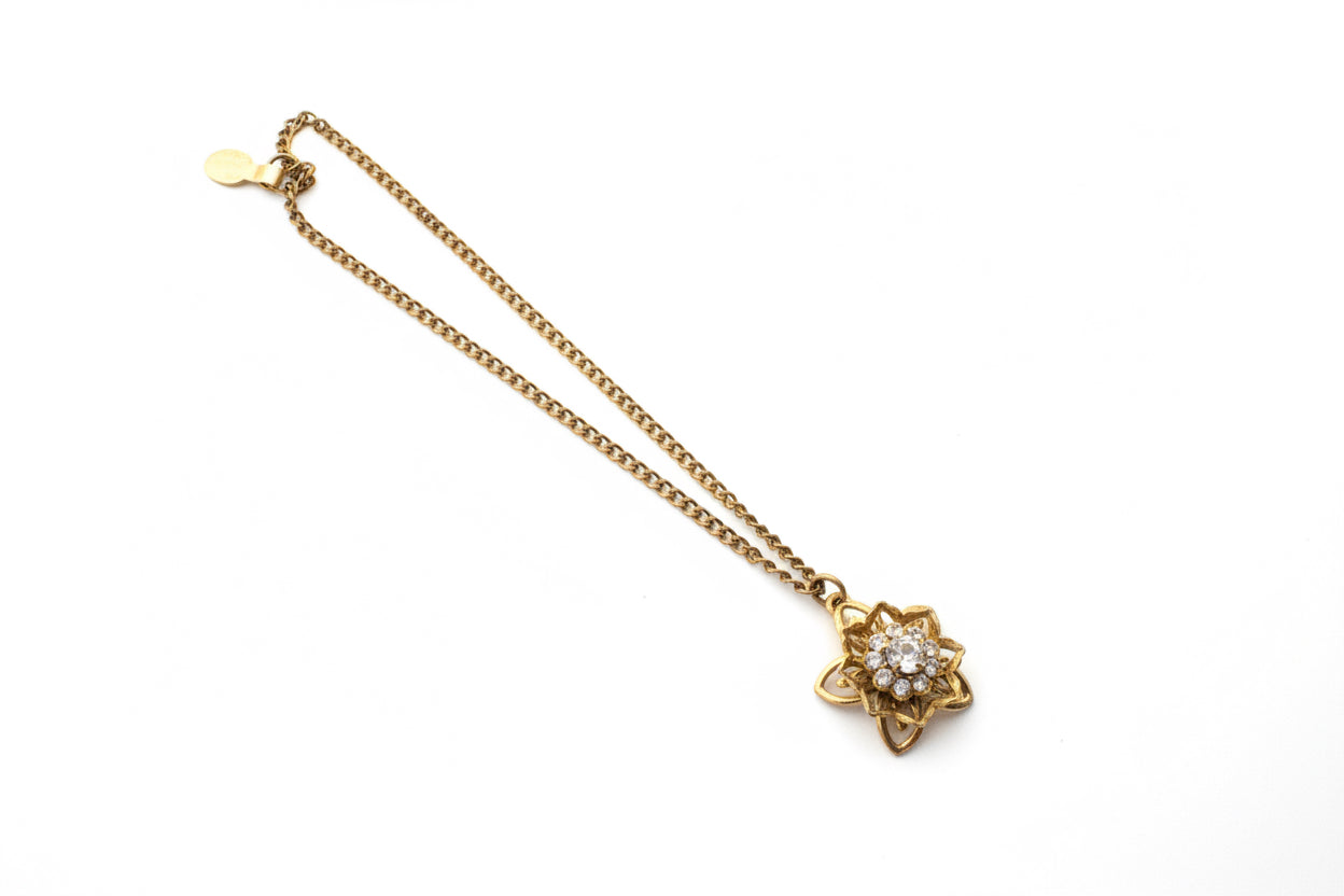 Art Deco Style Flower Gold-Plated Necklace