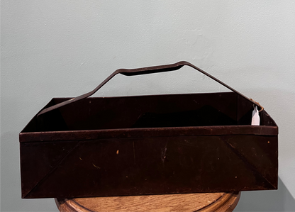 Lyon’s Metal Tool Tote