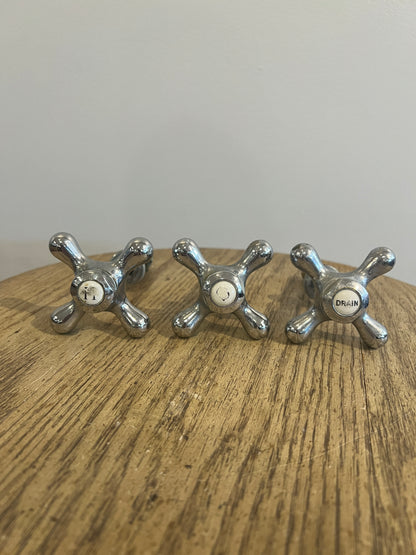 Porcelain Tub Knobs/Set of 3
