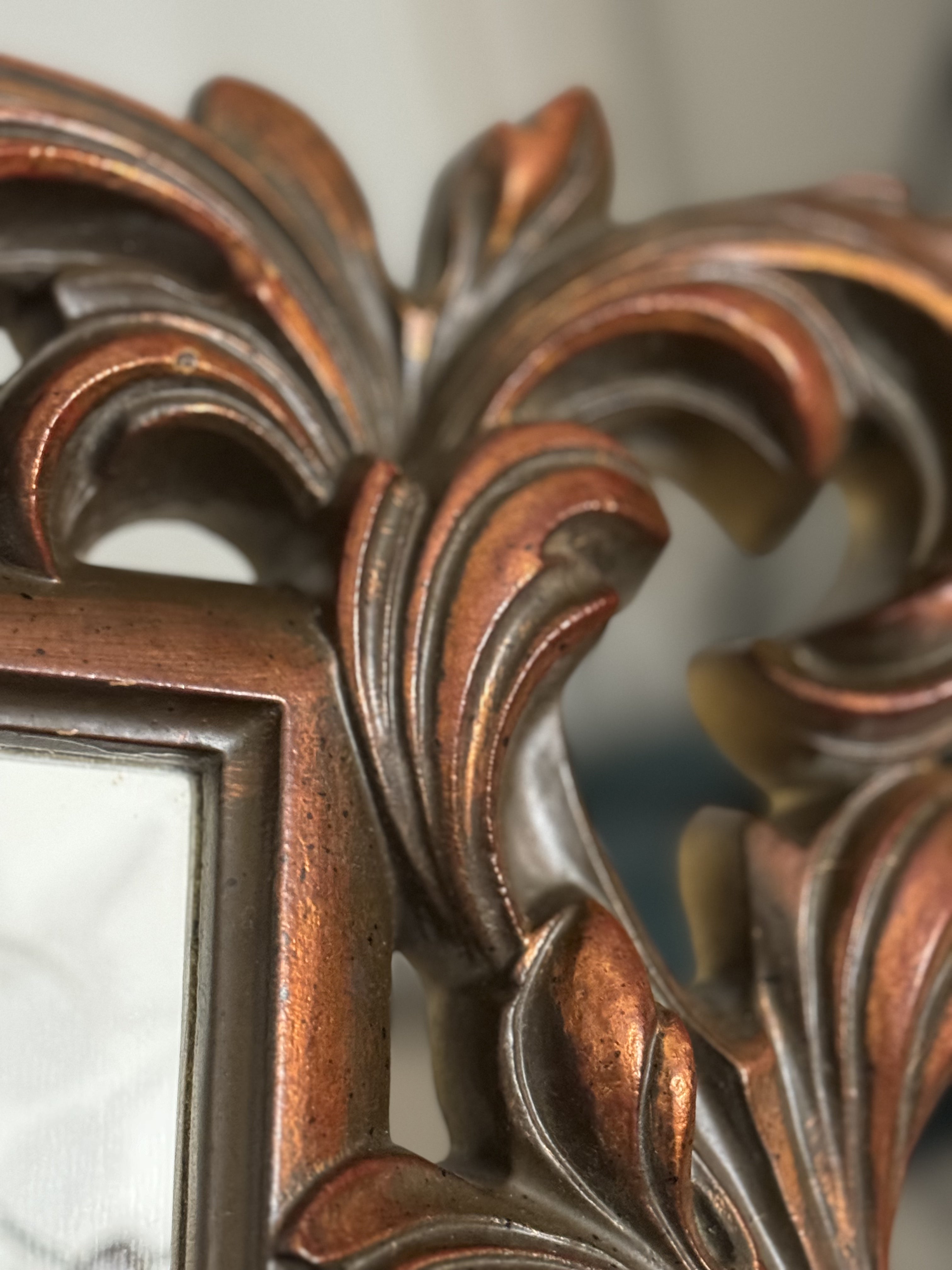Vintage Turner wall accessory mid century mirror 26 x 18.
