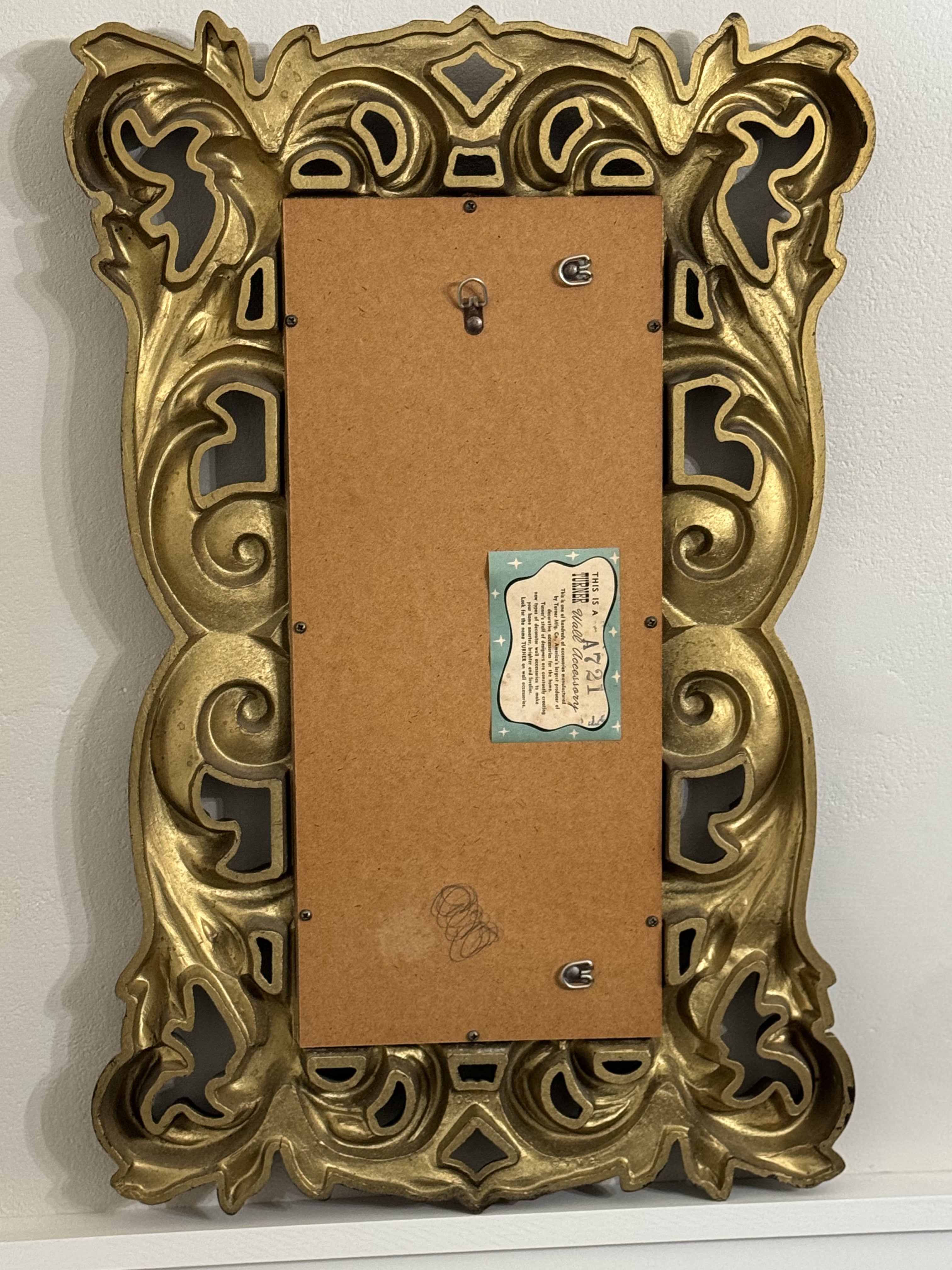 Vintage Turner wall accessory mid century mirror 26 x 18.