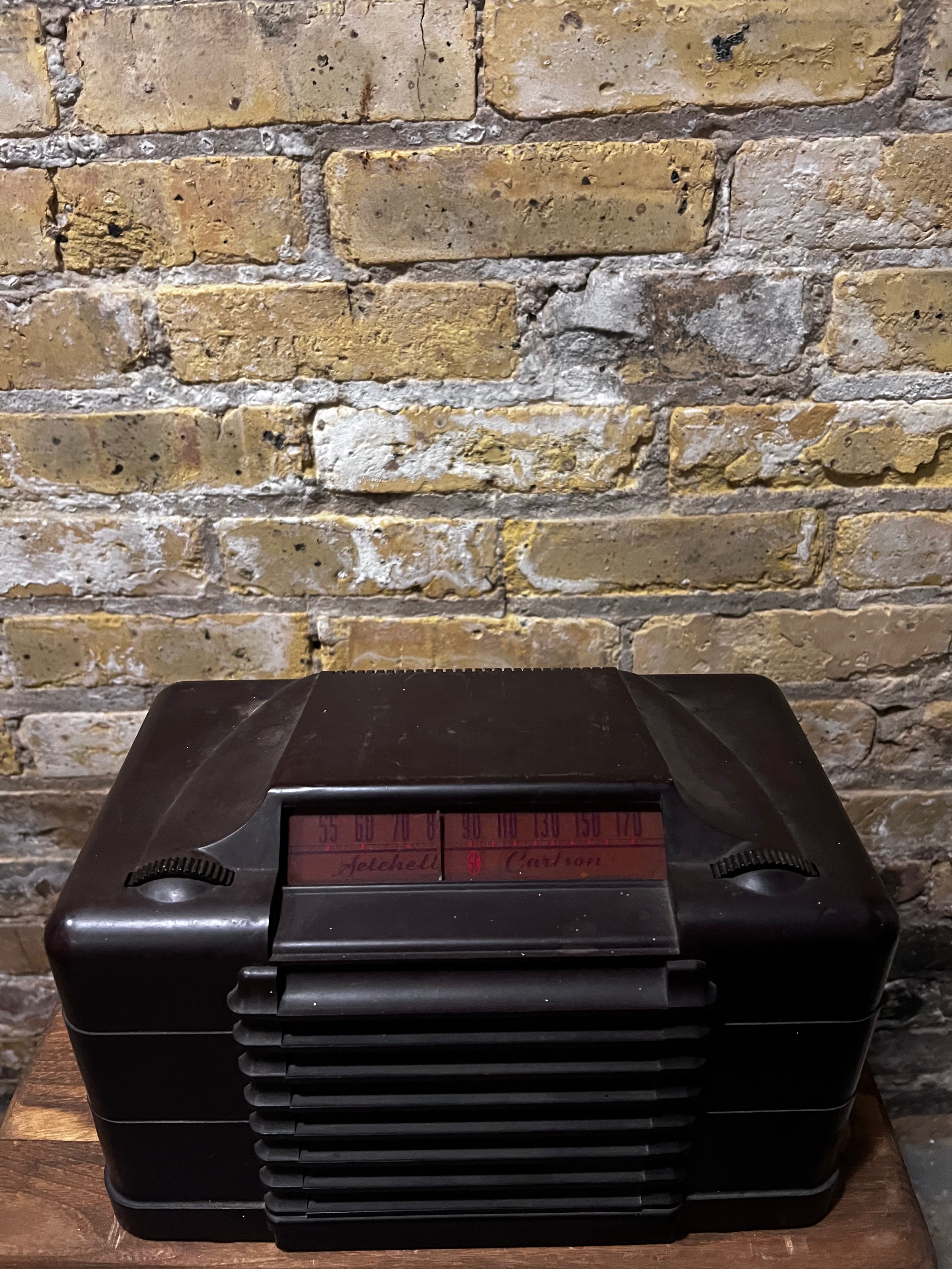 The Setchell Carlson Model 427 Radio