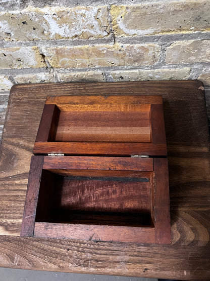 Vintage Wooden Keepsake Box