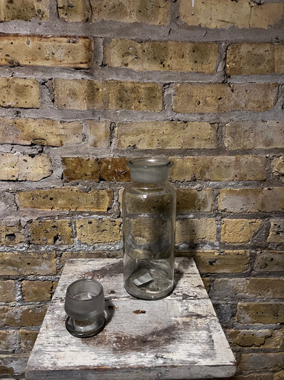 Plain Apothecary w Lid