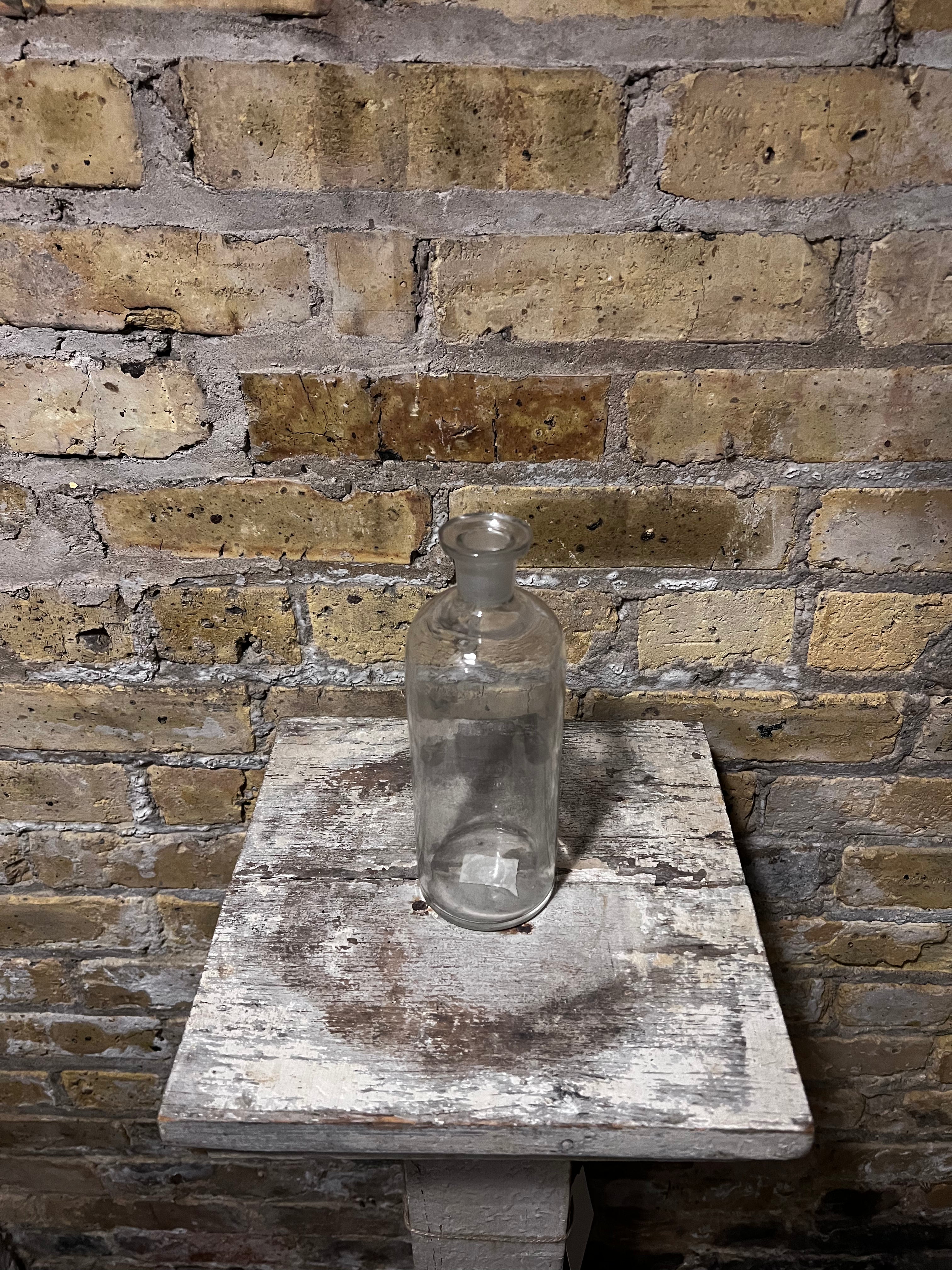 Plain Apothecary w Lid
