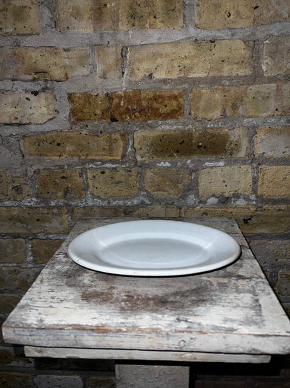 White Oval Tray Med